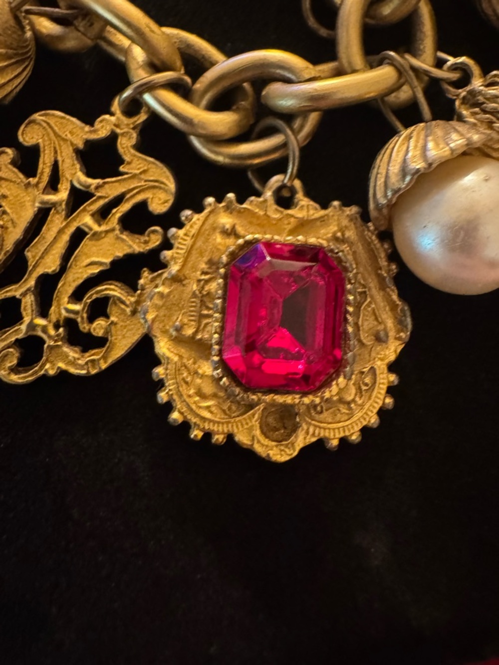 French Etruscan RARE VTG Charm Bracelet - Picture 2 of 12